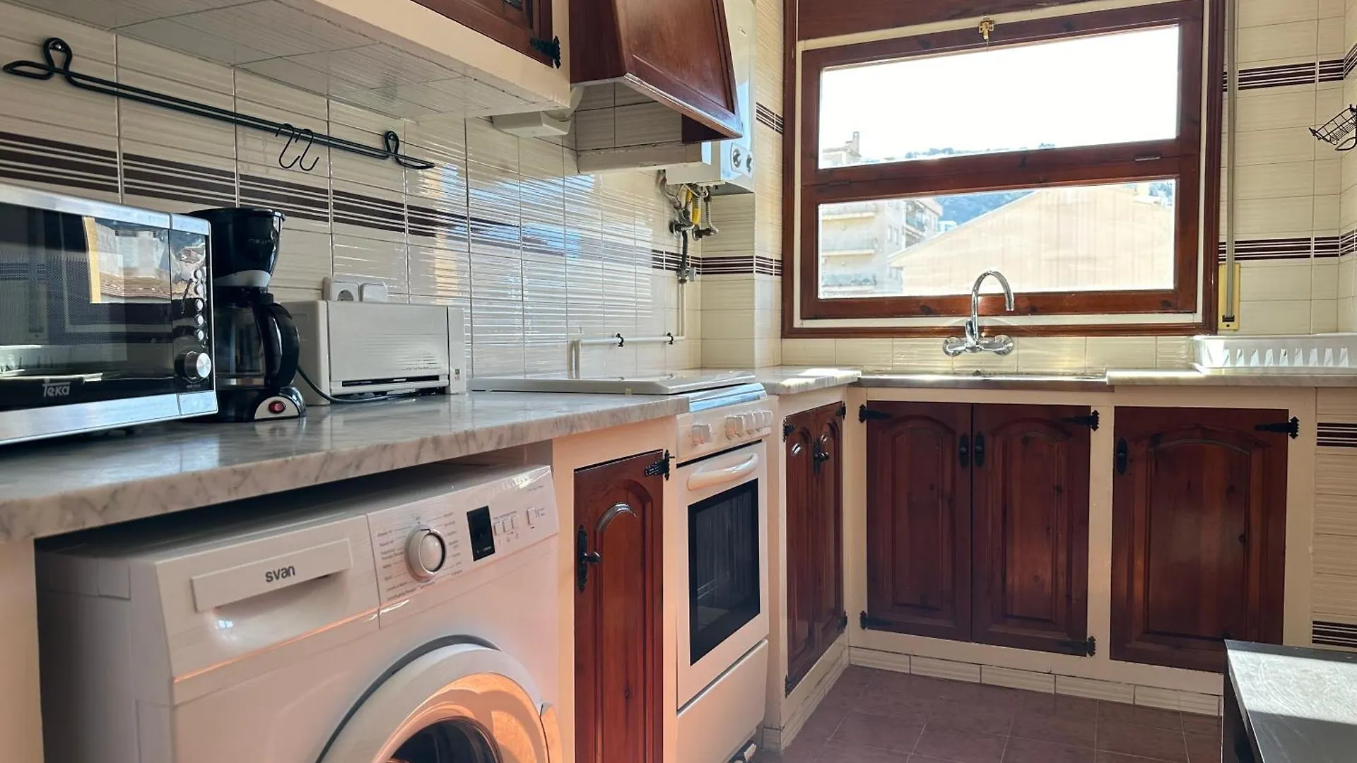 Agi Llotja Plazza Daire Roses İspanya