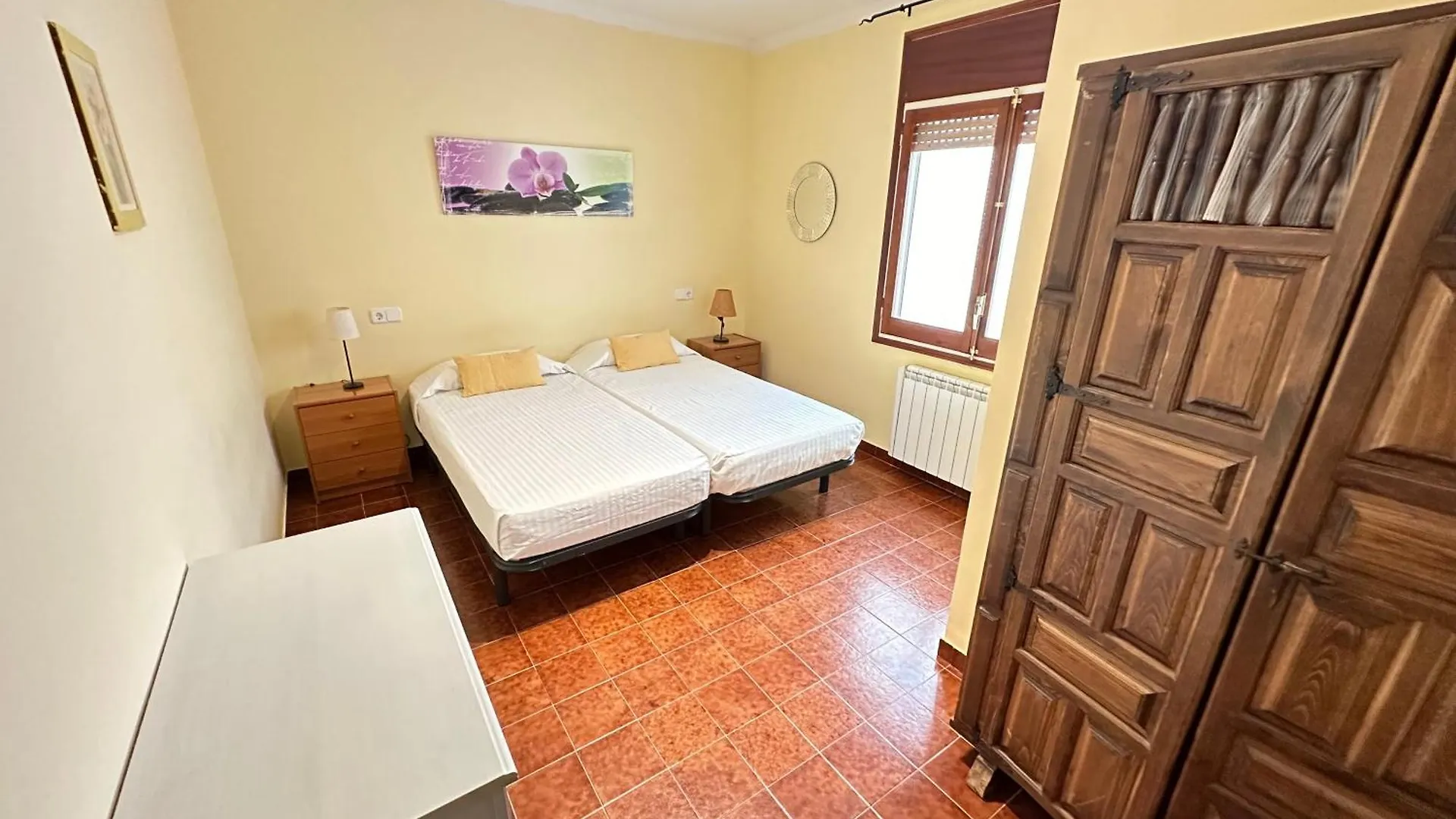 Agi Llotja Plazza Daire Roses